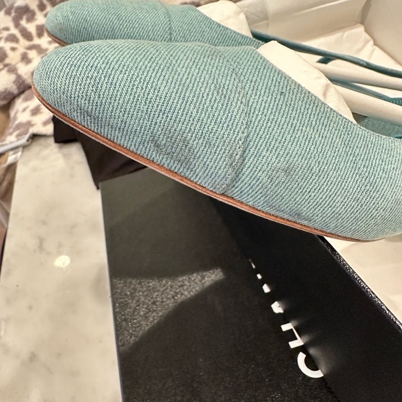 CHANEL 21S Neon Blue Denim Slingback Flats Cap Toe CC Shoes - Size 39 - Picture 8 of 13